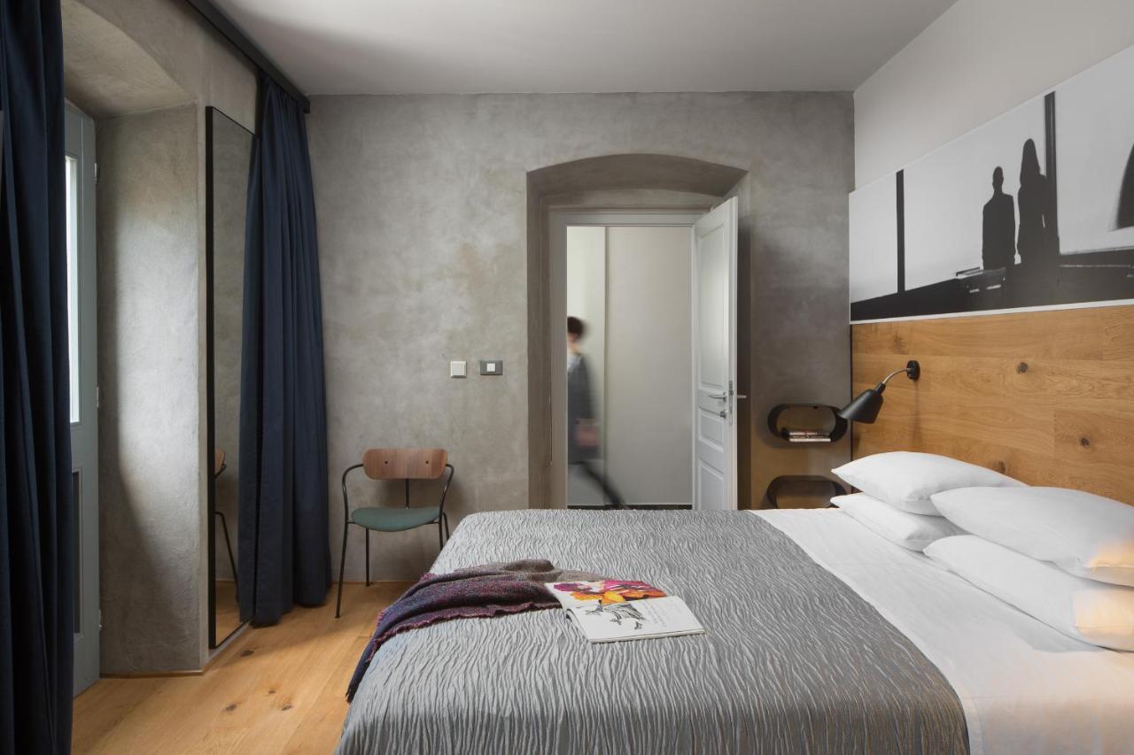 Vincent House Apartman Póla Kültér fotó